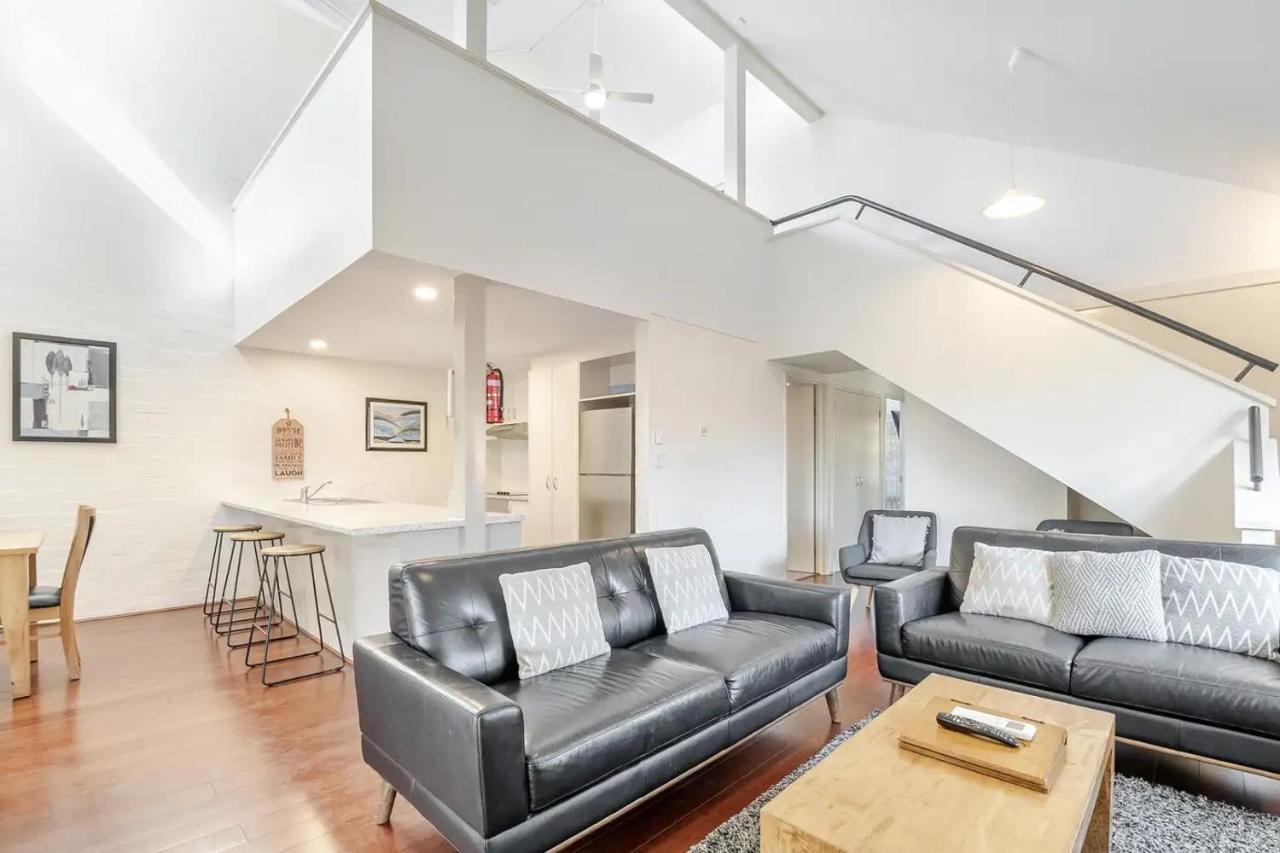 Mariner Bay Apartments Μπάιρον Μπέι Εξωτερικό φωτογραφία