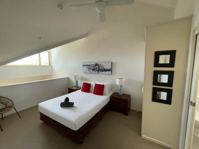 Mariner Bay Apartments Μπάιρον Μπέι Εξωτερικό φωτογραφία