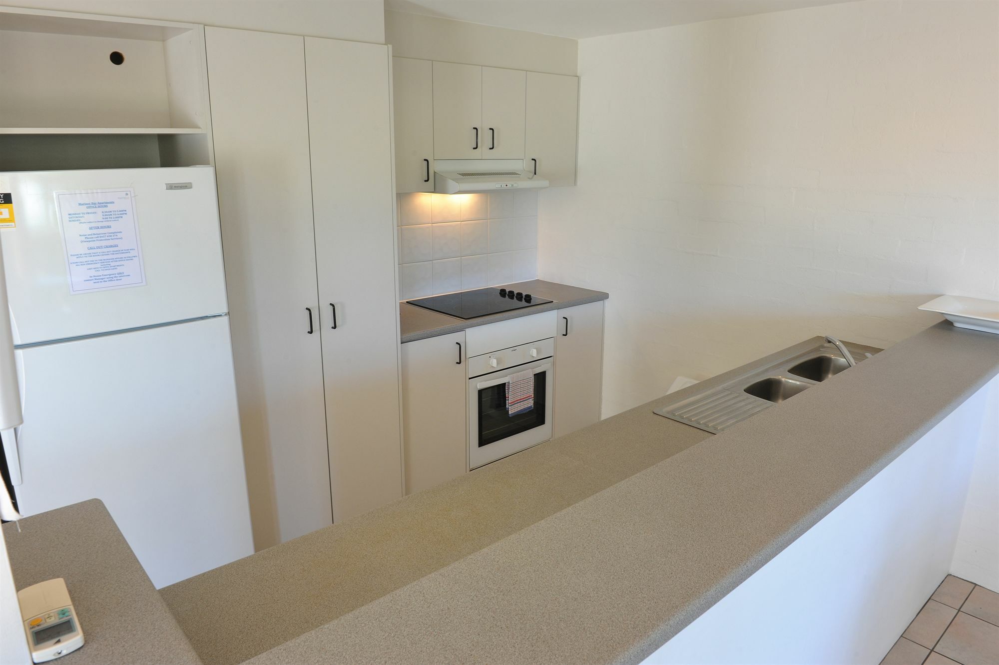 Mariner Bay Apartments Μπάιρον Μπέι Εξωτερικό φωτογραφία